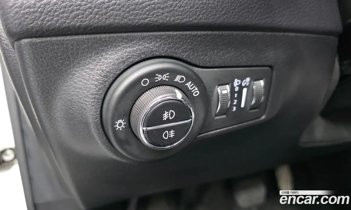 Jeep Compass 2018 2.4 автомат (гидро), фото 28