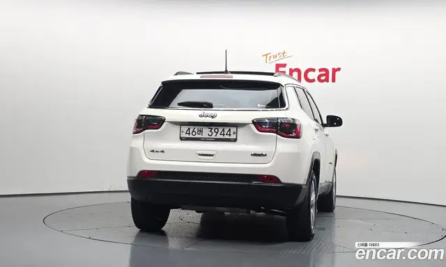Jeep Compass 2018 2.4 автомат (гидро), миниатюра 4