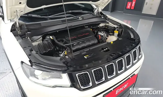 Jeep Compass 2018 2.4 автомат (гидро), миниатюра 6