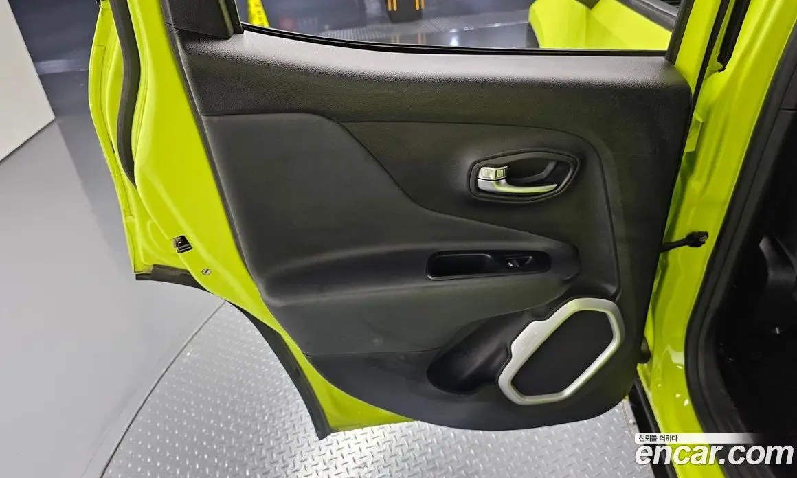 Jeep Renegade 2018 2.4 автомат (гидро), фото 15