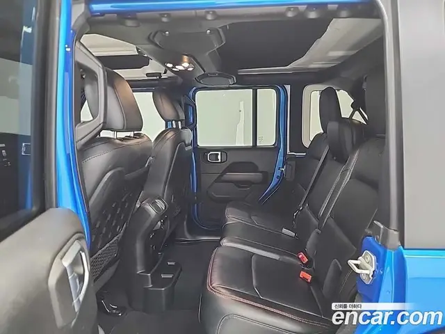 Jeep Wrangler 2023 2.0 автомат (гидро), миниатюра 12