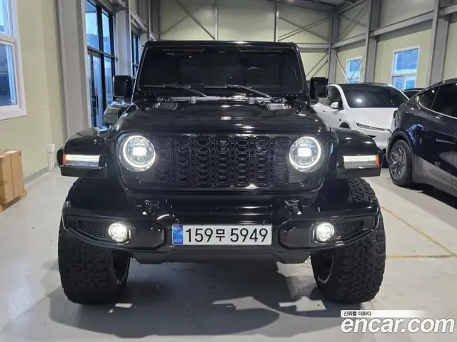 Jeep Wrangler 2025 2.0 автомат (гидро), миниатюра 2