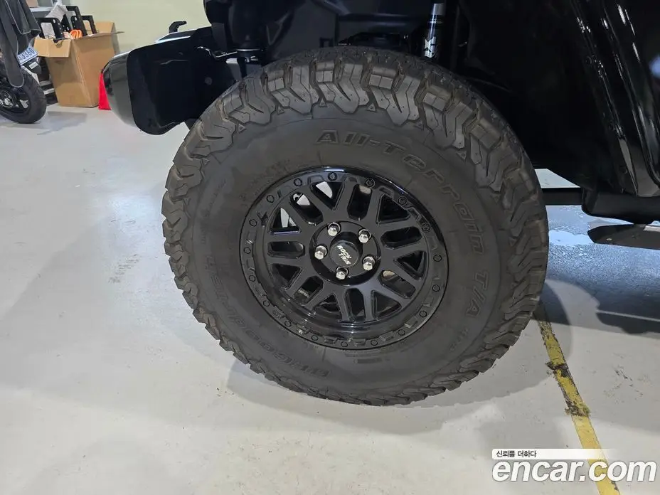 Jeep Wrangler 2025 2.0 автомат (гидро), фото 19