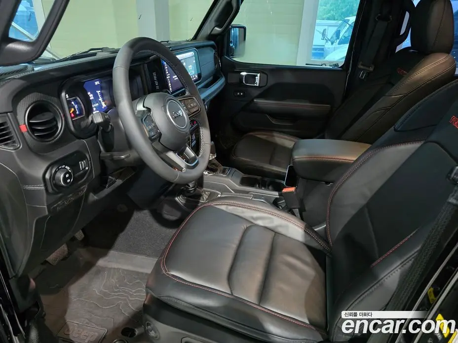 Jeep Wrangler 2025 2.0 автомат (гидро), фото 8