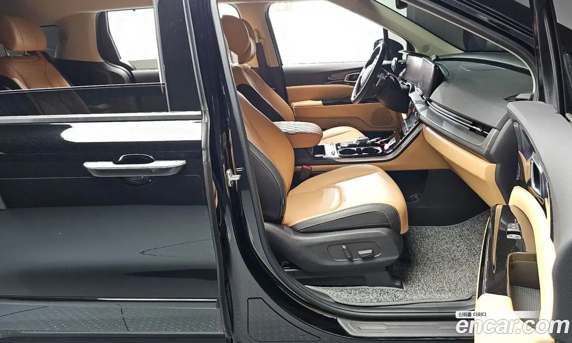Kia Carnival 2023 3.5 автомат (гидро), фото 16