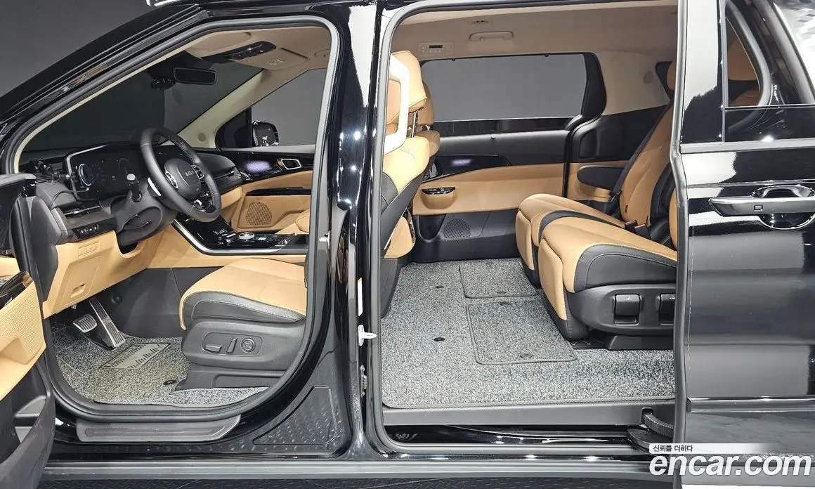 Kia Carnival 2023 3.5 автомат (гидро), фото 17