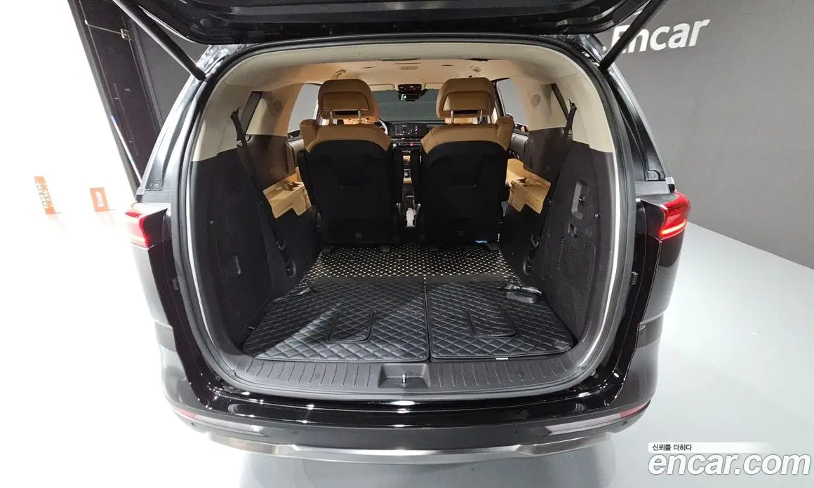 Kia Carnival 2023 3.5 автомат (гидро), фото 27