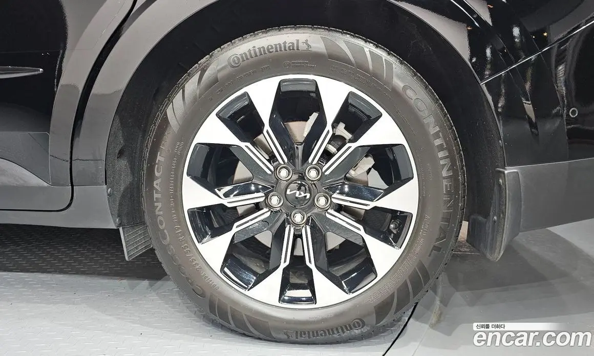 Kia Carnival 2023 3.5 автомат (гидро), фото 7