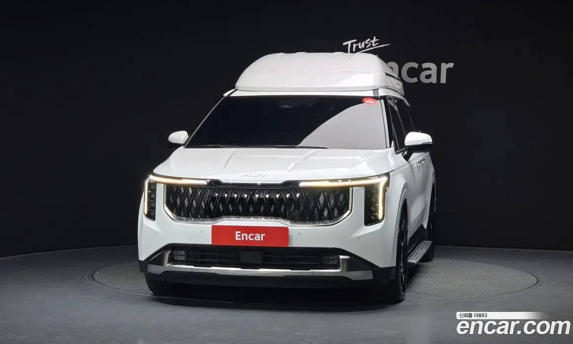 Kia Carnival 2024 1.6 автомат (гидро), фото 3