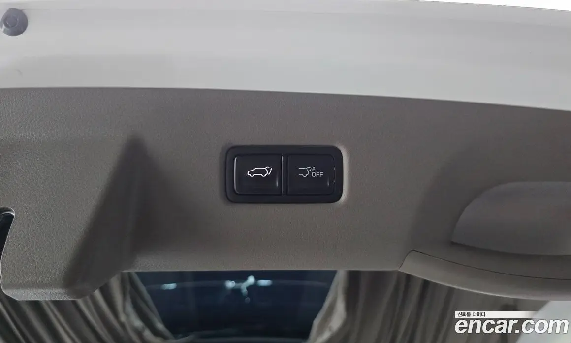 Kia Carnival 2024 1.6 автомат (гидро), фото 33