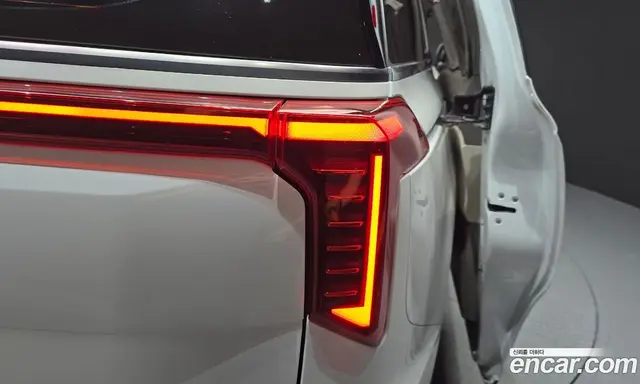 Kia Carnival 2024 1.6 автомат (гидро), миниатюра 9