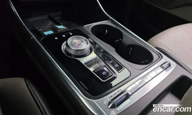Kia Carnival 2025 1.6 автомат (гидро), миниатюра 12