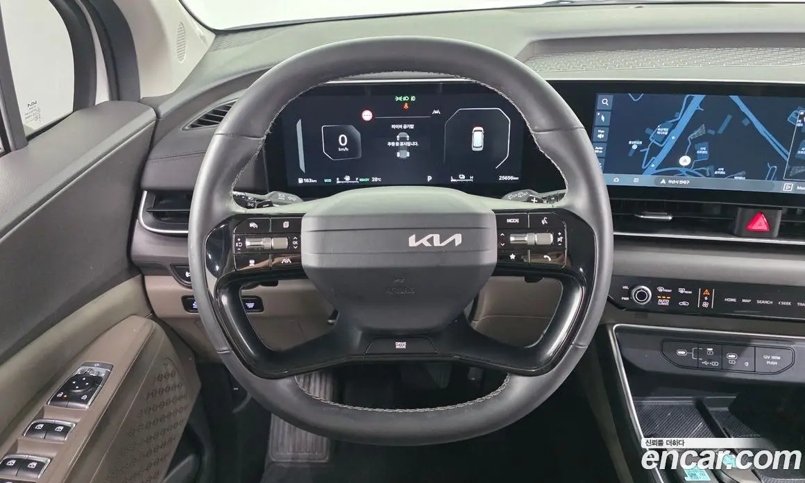 Kia Carnival 2025 1.6 автомат (гидро), фото 19