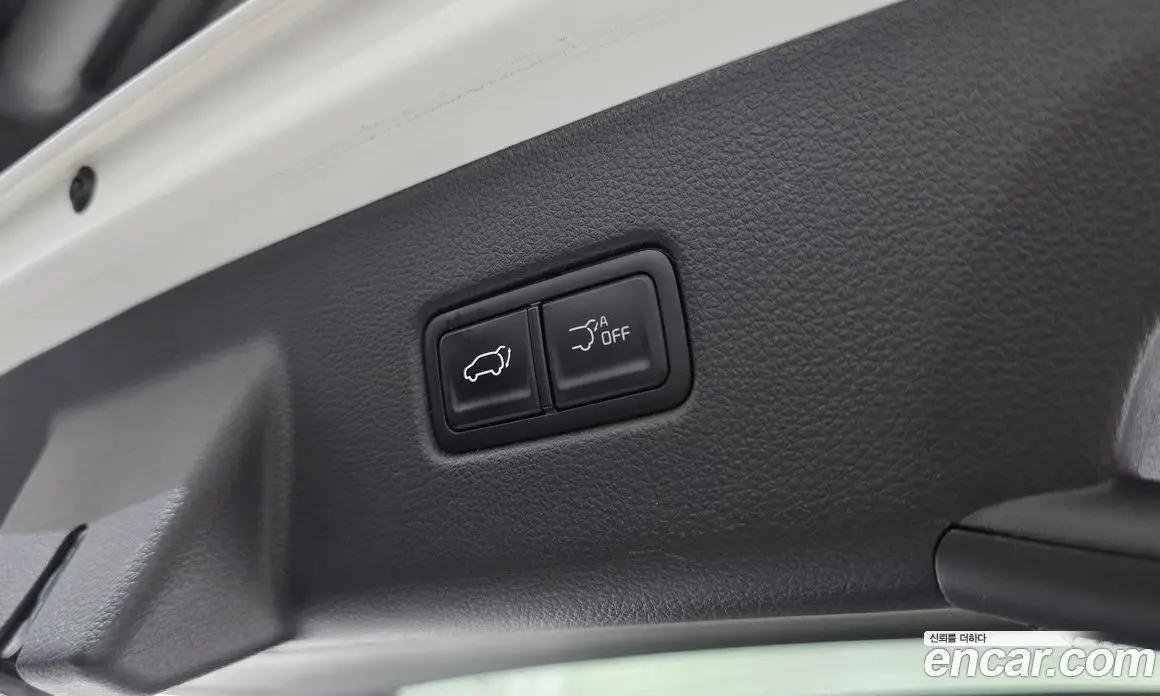 Kia Carnival 2025 1.6 автомат (гидро), фото 31