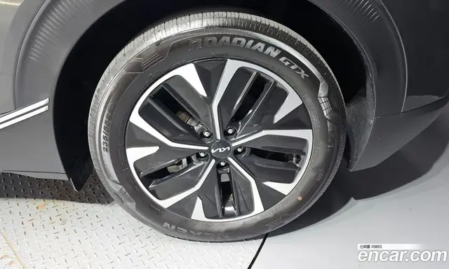 Kia EV6 2022 0.1 автомат (гидро), миниатюра 6