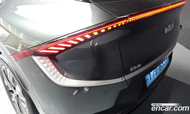Kia EV6 2022 0.1 автомат (гидро), миниатюра 8