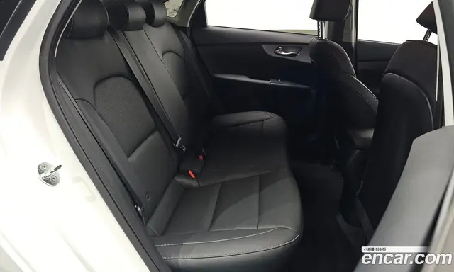Kia K3 2022 1.6 автомат (гидро), миниатюра 11