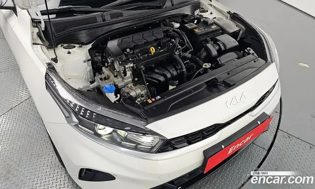Kia K3 2022 1.6 автомат (гидро), миниатюра 6