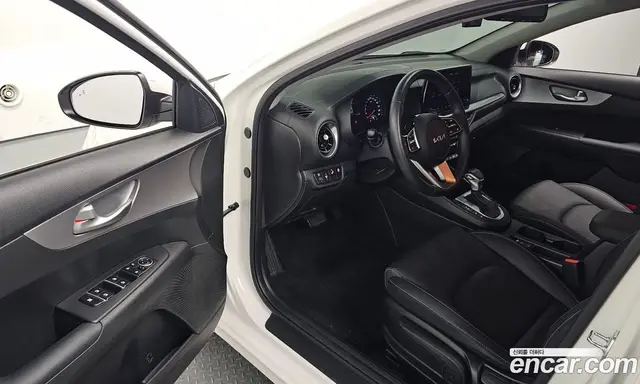 Kia K3 2022 1.6 автомат (гидро), миниатюра 10