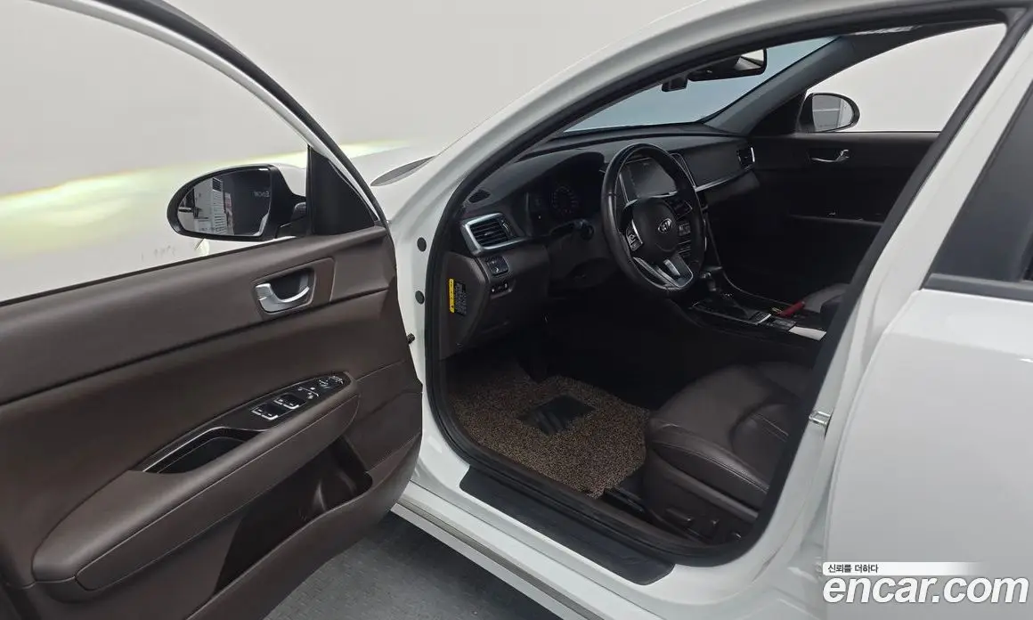 Kia K5 (Optima) 2018 2.0 автомат (гидро), фото 13