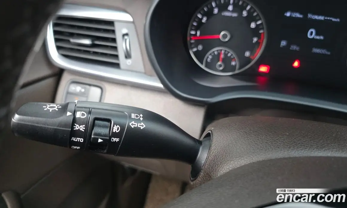 Kia K5 (Optima) 2018 2.0 автомат (гидро), фото 30