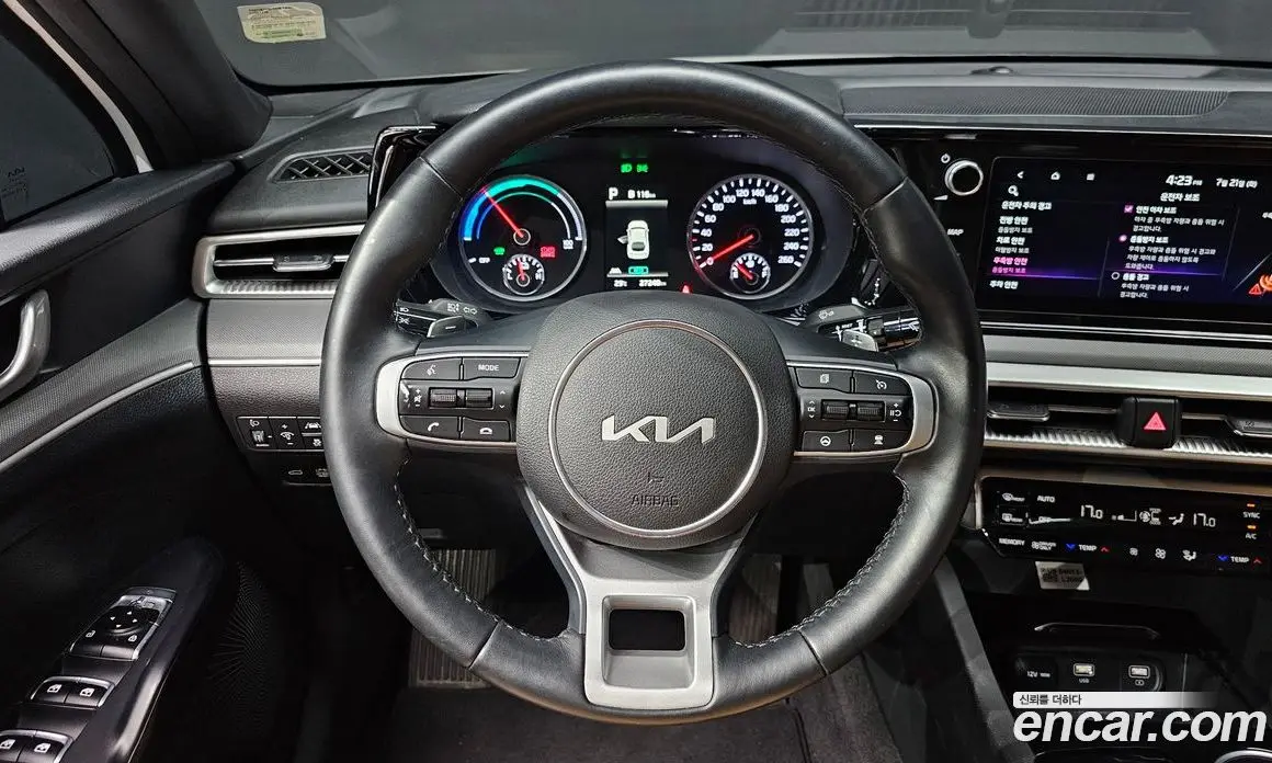 Kia K5 (Optima) 2023 2.0 автомат (гидро), фото 14