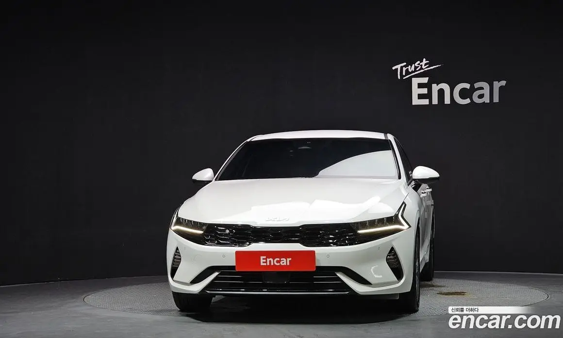 Kia K5 (Optima) 2023 2.0 автомат (гидро), фото 3