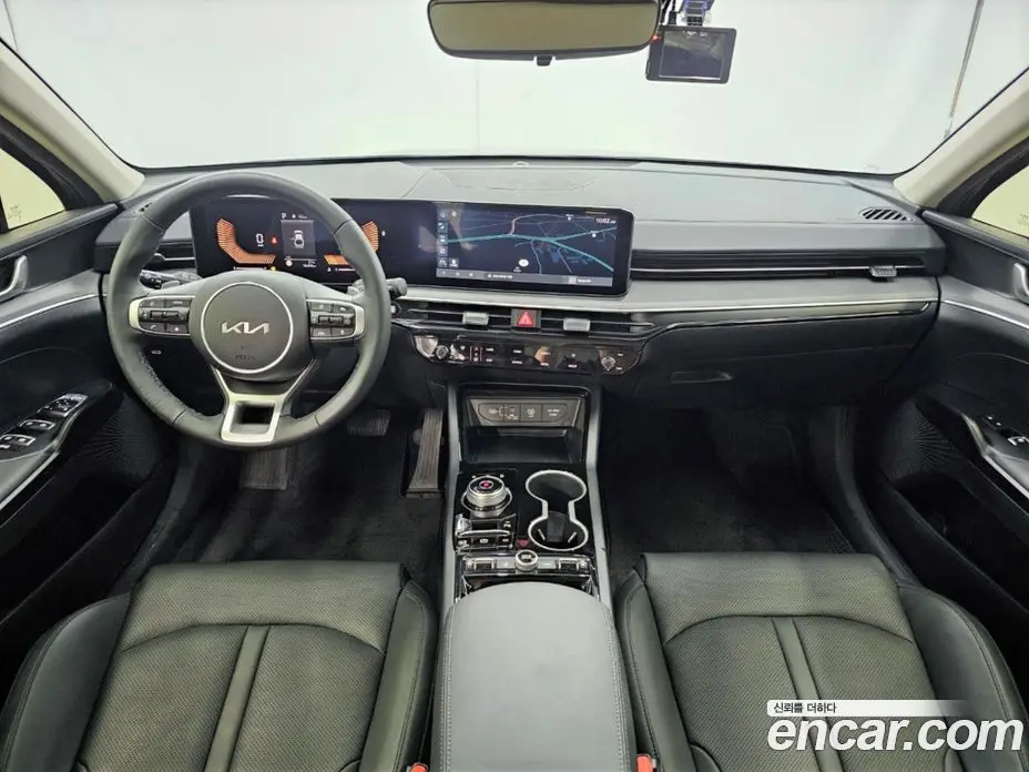 Kia K5 (Optima) 2025 2.0 автомат (гидро), фото 15