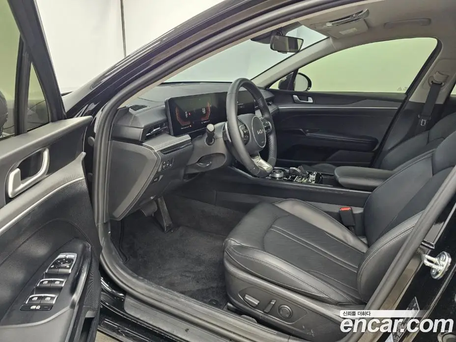 Kia K5 (Optima) 2025 2.0 автомат (гидро), фото 9