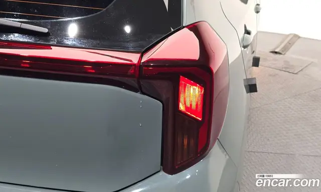 Kia Morning 2023 1.0 автомат (гидро), миниатюра 9