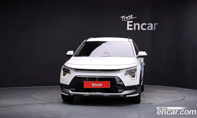 Kia Niro 2022 1.6 автомат (гидро), миниатюра 3