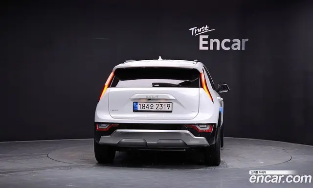 Kia Niro 2022 1.6 автомат (гидро), миниатюра 4