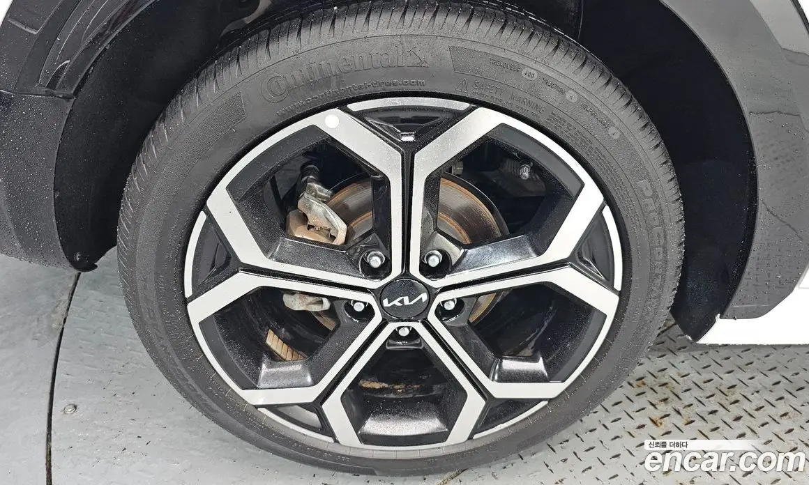 Kia Niro 2022 1.6 автомат (гидро), фото 5