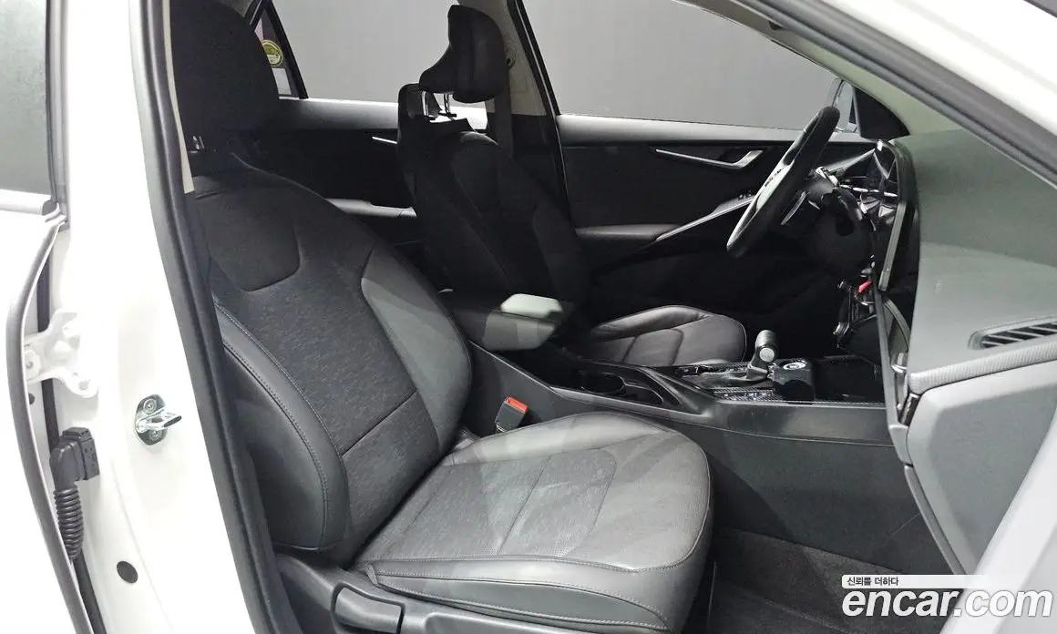 Kia Niro 2022 1.6 автомат (гидро), фото 16