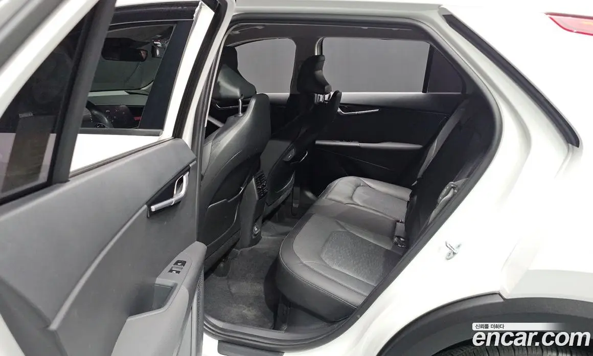 Kia Niro 2022 1.6 автомат (гидро), фото 25