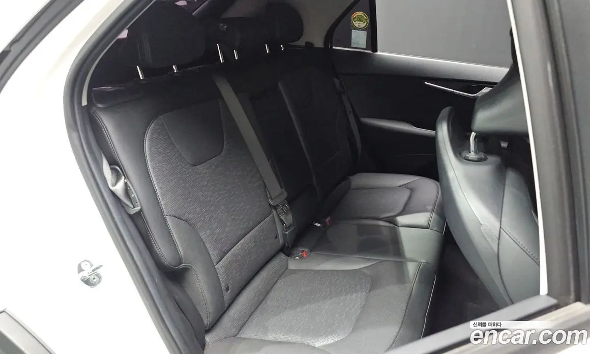 Kia Niro 2022 1.6 автомат (гидро), фото 32