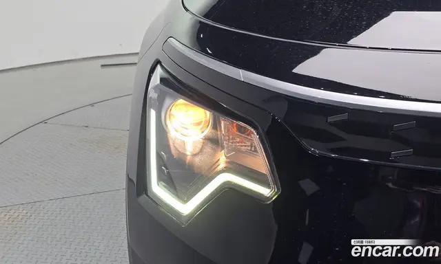 Kia Niro 2023 0.2 автомат (гидро), миниатюра 8