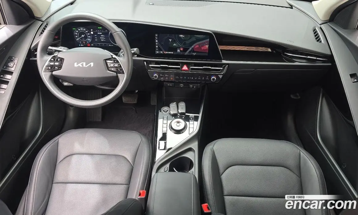 Kia Niro 2023 0.2 автомат (гидро), фото 10