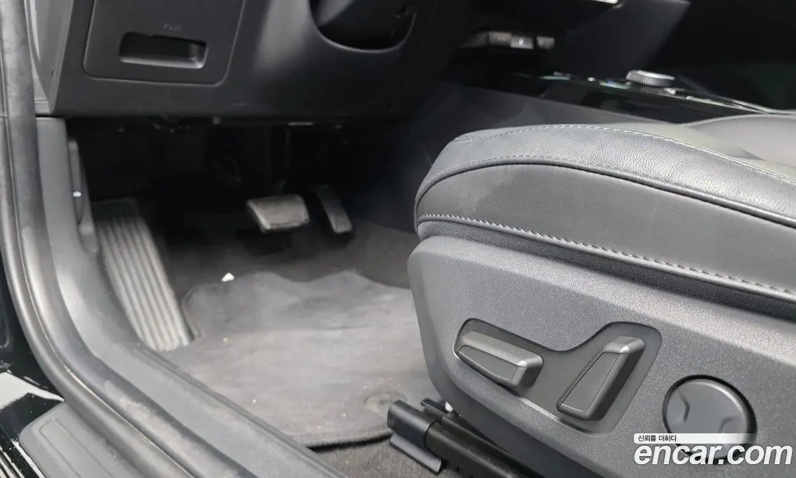Kia Niro 2023 0.2 автомат (гидро), фото 32
