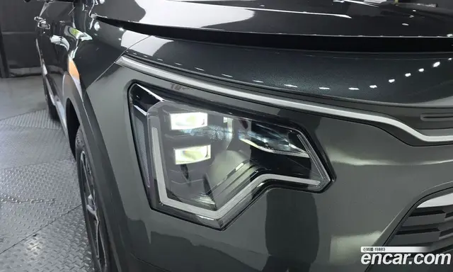 Kia Niro 2025 1.6 автомат (гидро), миниатюра 7