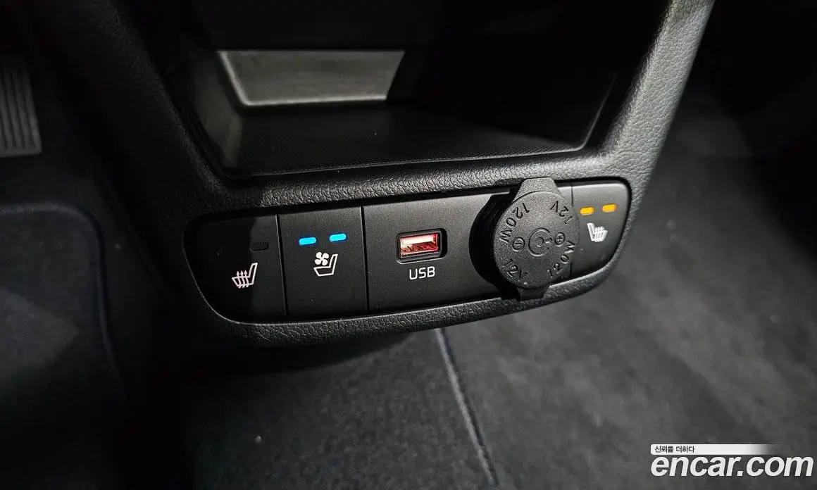 Kia Ray 2024 1.0 автомат (гидро), фото 23