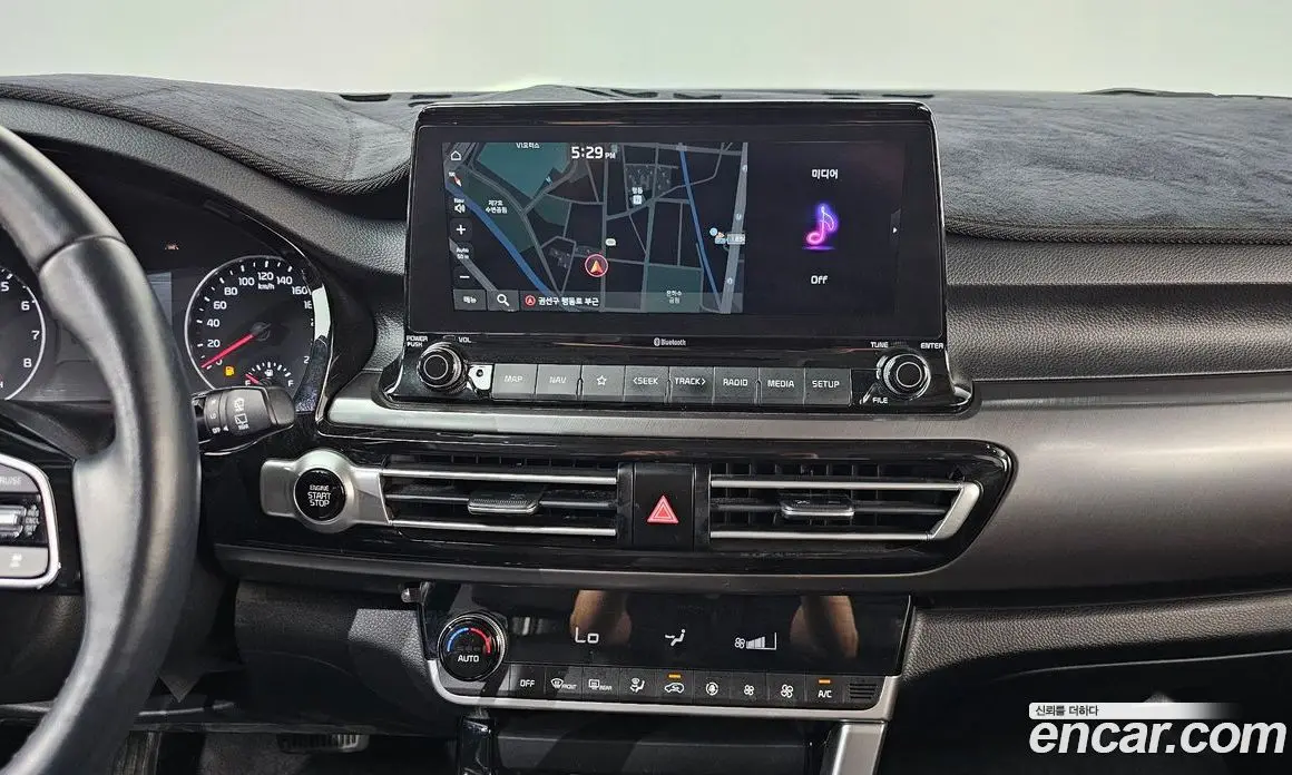 Kia Seltos 2021 1.6 автомат (гидро), фото 18