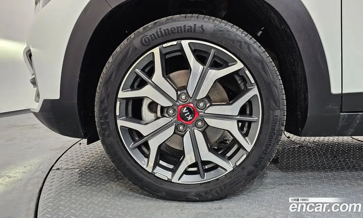 Kia Seltos 2021 1.6 автомат (гидро), фото 5