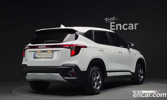 Kia Seltos 2023 2.0 автомат (гидро), миниатюра 2