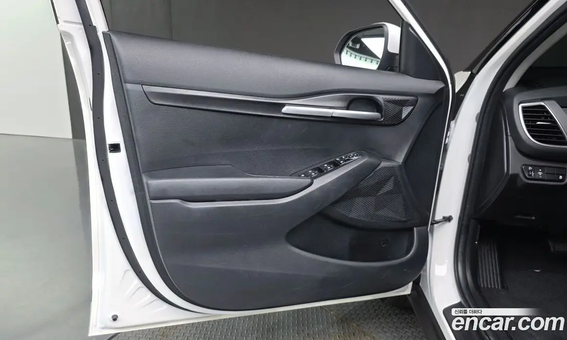 Kia Seltos 2023 2.0 автомат (гидро), фото 14