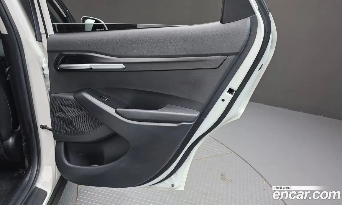 Kia Seltos 2023 2.0 автомат (гидро), фото 15