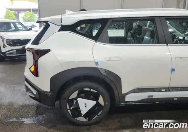 Kia Seltos 2026 1.6 автомат (гидро), миниатюра 6