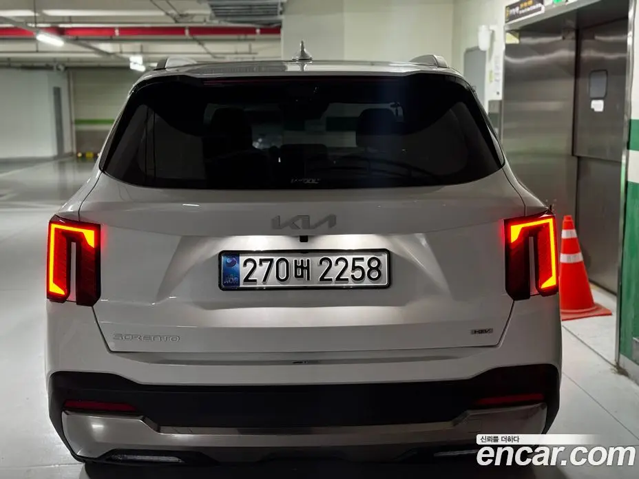 Kia Sorento 2025 1.6 автомат (гидро), фото 4