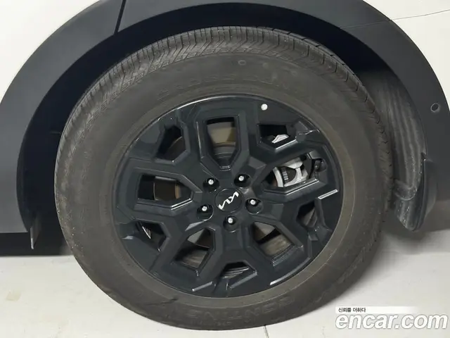 Kia Sorento 2025 1.6 автомат (гидро), миниатюра 5