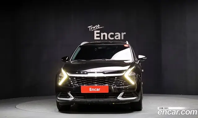 Kia Sportage 2022 2.0 автомат (гидро), миниатюра 3